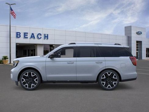 New 2026 Ford Expedition Platinum w/ Platinum Ultimate Package image 4