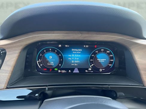 Used 2025 Volkswagen Atlas SE image 21