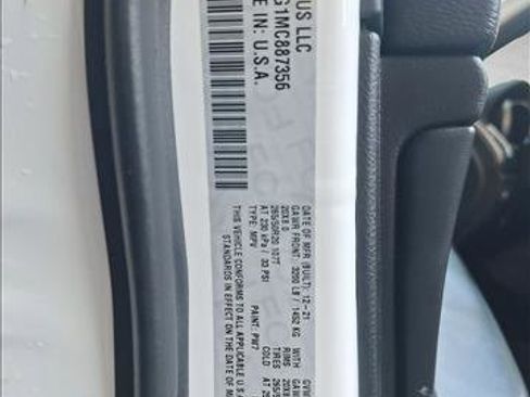 Used 2021 Jeep Grand Cherokee Laredo X image 22