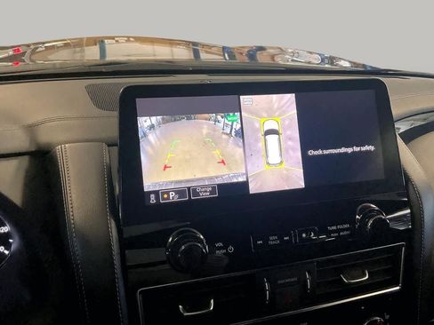 Used 2023 INFINITI QX80 Sensory w/ Cargo Package AWD/4WD image 27