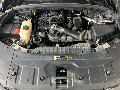 Used 2023 Jeep Grand Cherokee Altitude AWD/4WD image 36