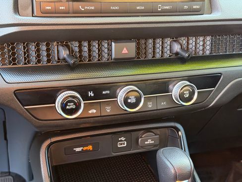 Used 2023 Honda CR-V LX image 20