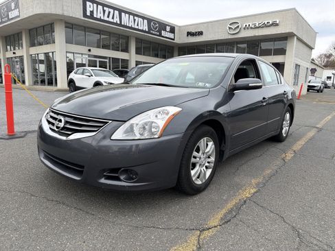Used 2011 Nissan Altima 2.5 S w/ Convenience Pkg image 3