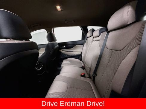 Used 2020 Hyundai Santa Fe SE FWD image 9