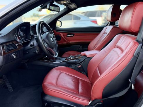 Used 2013 BMW 328i Convertible image 20