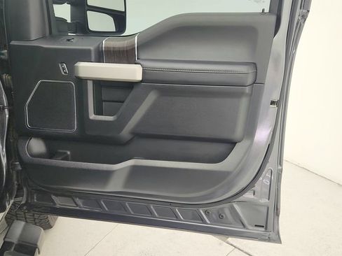 Used 2020 Ford F250 Lariat AWD/4WD image 31