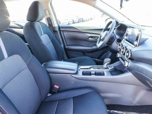 Used 2024 Nissan Sentra SV FWD image 19