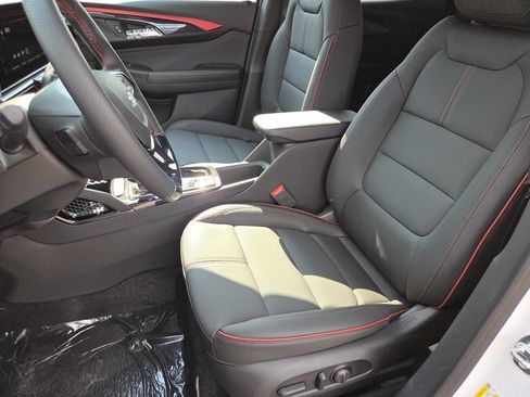 New 2026 Chevrolet TrailBlazer RS w/ Convenience Package FWD image 27