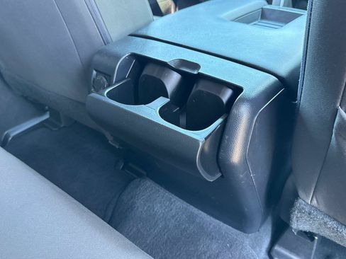 Used 2019 Toyota Tundra SR5 w/ SR5 Upgrade Package AWD/4WD image 20