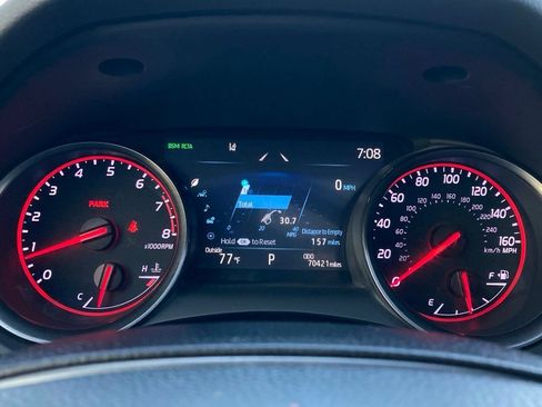 Used 2022 Toyota Camry XSE FWD image 15