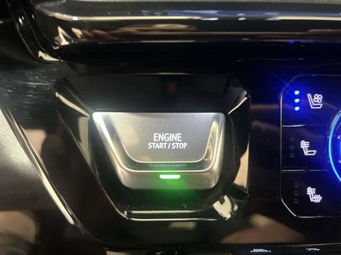 Certified 2025 GMC Sierra 3500 AT4 w/ AT4 Premium Plus Package AWD/4WD image 16