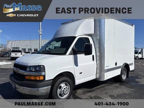 New 2024 Chevrolet Express 3500 w/ Power Convenience Package image 2