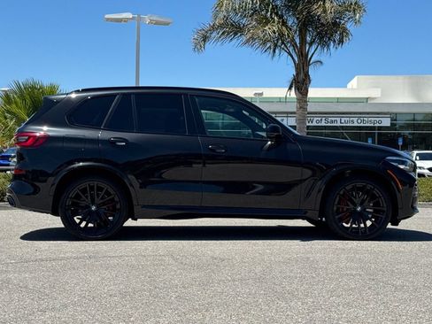 Used 2022 BMW X5 sDrive40i w/ M Sport Package RWD image 2