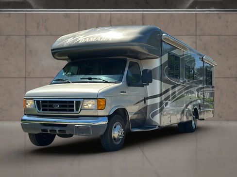 Used 2006 Ford E-450 and Econoline 450 image 2