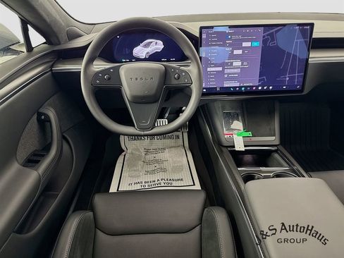 Used 2025 Tesla Model S Plaid image 28