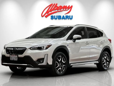 Used 2023 Subaru Crosstrek Hybrid AWD/4WD image 9