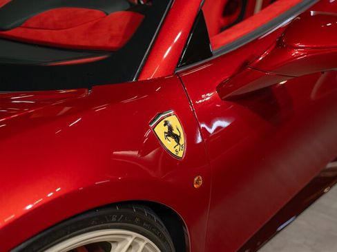 Used 2020 Ferrari 488 Pista Spider RWD image 14