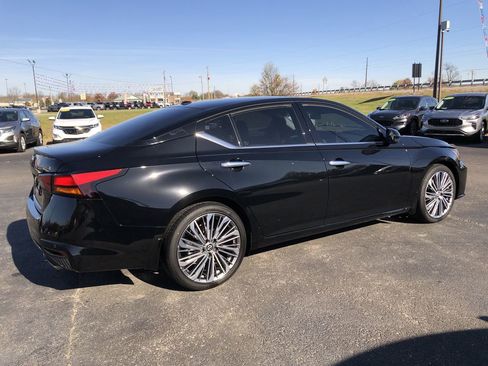 Used 2024 Nissan Altima 2.5 SL image 6
