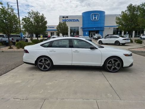 New 2026 Honda Accord SE image 12