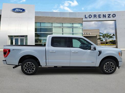 Used 2021 Ford F150 XLT w/ Equipment Group 302A High RWD image 4
