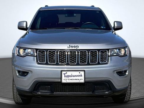 Used 2021 Jeep Grand Cherokee Laredo w/ Security & Convenience Group image 2