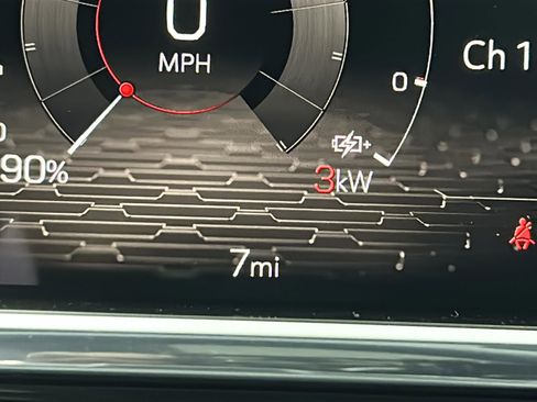 New 2025 GMC Sierra EV Denali image 17