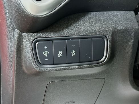 Certified 2023 Kia Soul LX w/ LX Technology Package image 10