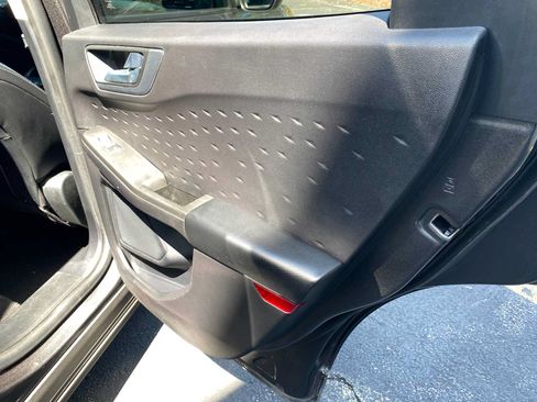 Used 2020 Ford Escape SEL AWD/4WD image 35