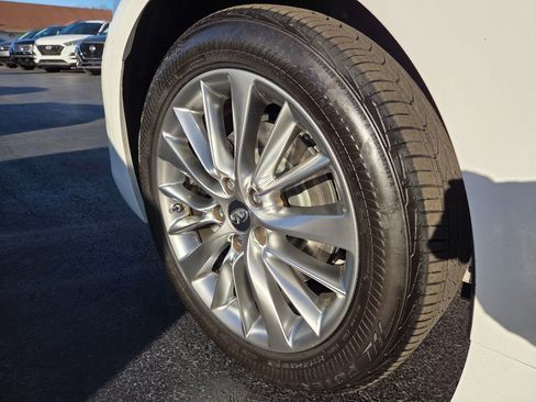 Used 2019 INFINITI Q50 Luxe image 11