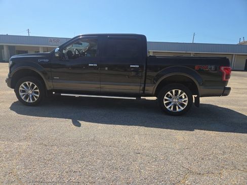 Used 2015 Ford F150 Lariat w/ Equipment Group 502A Luxury AWD/4WD image 7