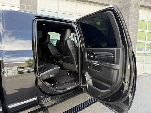 Used 2023 RAM 2500 Limited AWD/4WD image 23