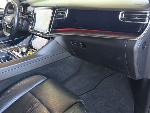 Used 2022 Jeep Grand Wagoneer Series I image 21