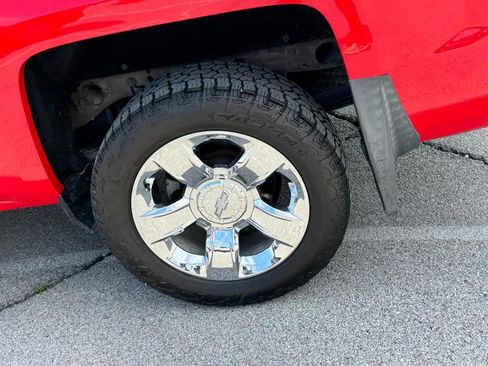 Used 2018 Chevrolet Silverado 1500 LTZ w/ Sport Package AWD/4WD image 7