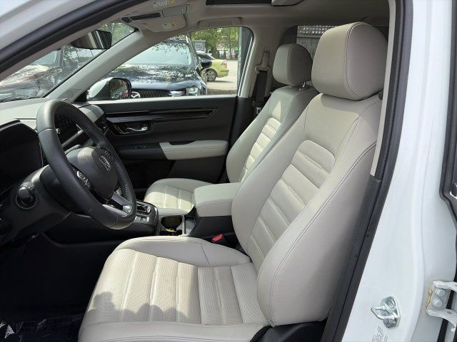 Used 2024 Honda CR-V EX-L image 11
