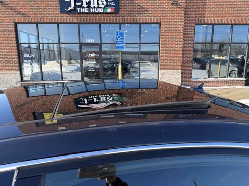 Used 2015 Audi A8 L 4.0T w/ Premium Package image 36