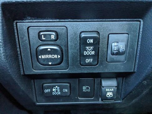 Used 2021 Toyota Tundra SR5 w/ TRD Sport Package image 46