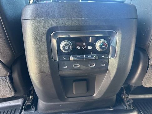Used 2023 Chevrolet Suburban RST w/ Luxury Package image 28