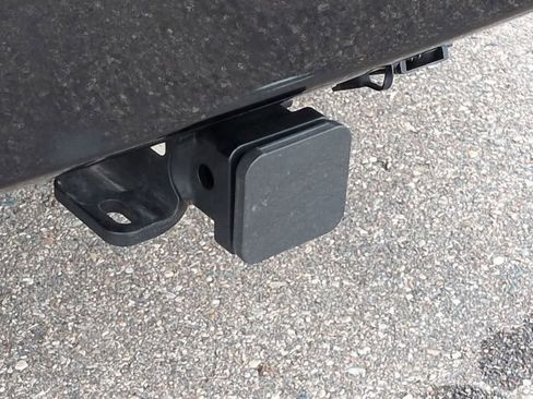 Certified 2024 Land Rover Defender 130 X-Dynamic SE AWD/4WD image 38