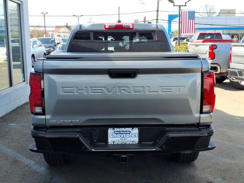 Certified 2025 Chevrolet Colorado Z71 w/ Technology Package AWD/4WD image 5