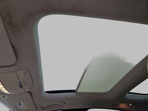 Used 2016 Mercedes-Benz C 300 4MATIC Sedan w/ Multimedia Package image 40