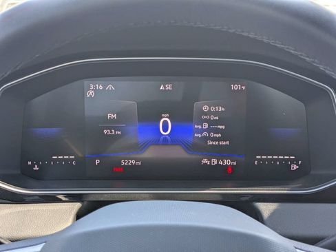 Certified 2026 Volkswagen Jetta Sport FWD image 33