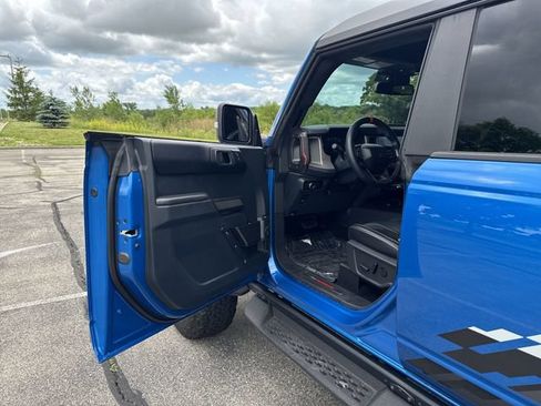 Used 2024 Ford Bronco Raptor w/ Interior Carbon Fiber Pack 6 AWD/4WD image 11