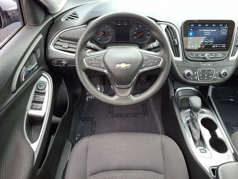 Used 2024 Chevrolet Malibu LT image 10