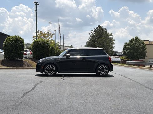 Certified 2023 MINI Cooper S FWD image 15
