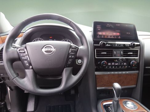 Used 2023 Nissan Armada SL w/ Captain's Chairs Package RWD image 24