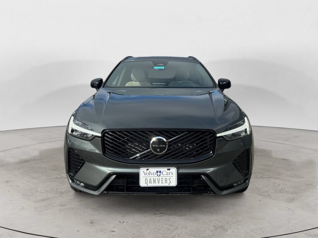 New 2027 Volvo XC60 B5 Plus AWD/4WD image 27