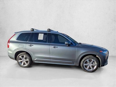 Used 2020 Volvo XC90 T6 Momentum w/ Protection Package image 4