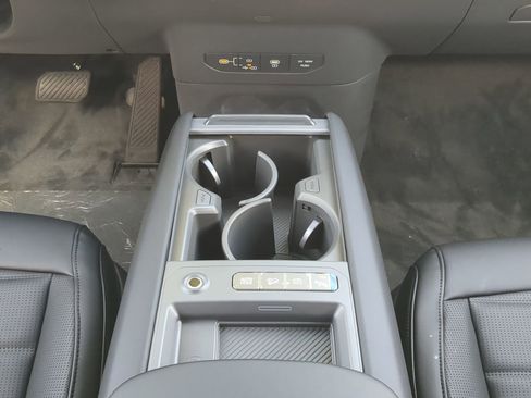 New 2026 Kia EV9 Land w/ Nightfall Edition Package image 18