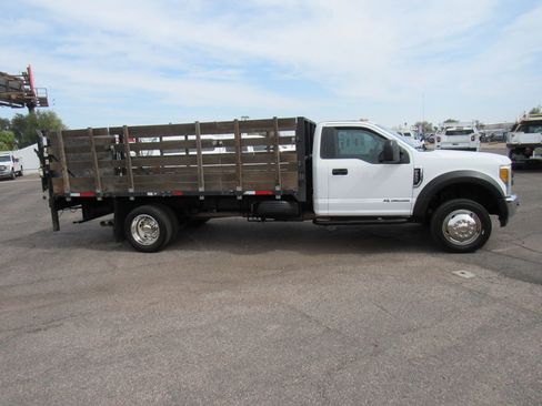 Used 2017 Ford F450 XL image 5