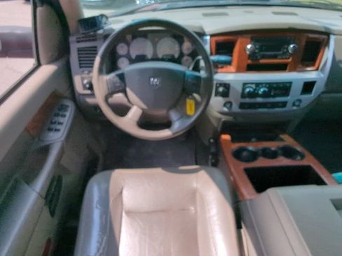 Used 2007 Dodge Ram 2500 Truck Laramie w/ Protection Group AWD/4WD image 9